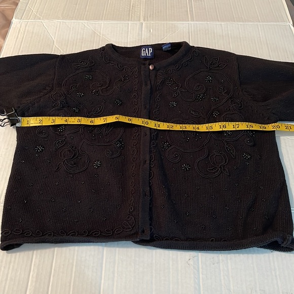 ⏳♻️GAP Black Beaded Floral Detail Sweater Shirt Button Outerwear Jacket size S - Picture 14 of 15